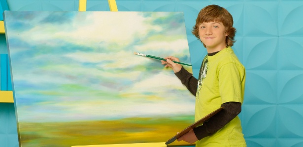 O ator mirim Jake Short interpreta Fletcher Quinby na série Programa de Talentos, do canal pago Disney Channel